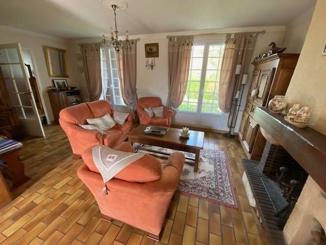 Fiche d&eacute;taill&eacute;e