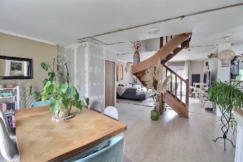 Fiche d&eacute;taill&eacute;e